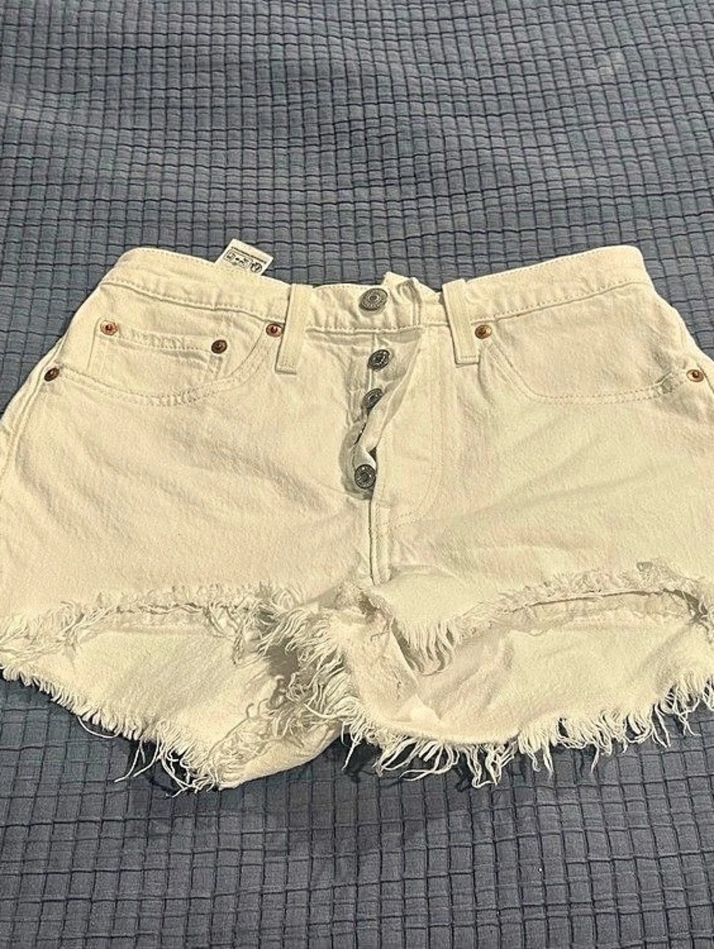 Levi's 501 Original High-Rise Shorts in White/cream